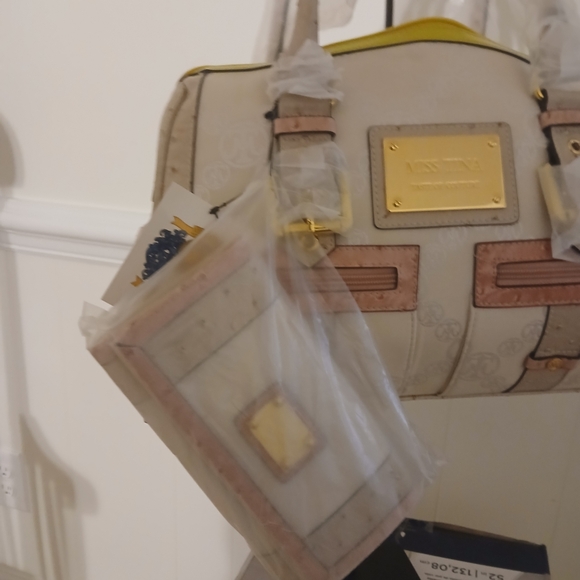 Miss Tina Cream and Tan Satchel - Picture 2 of 11